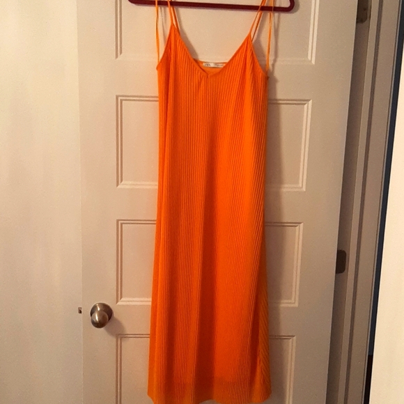 Zara summer dress - Picture 1 of 3